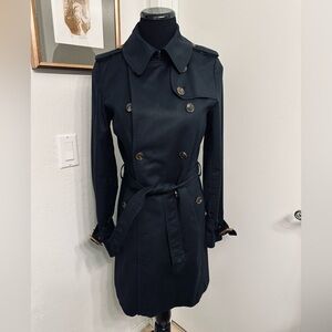 TRINA TURK women’s trench coat size 6, Black